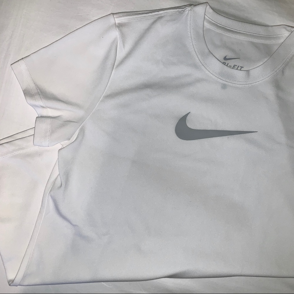 Nike Dri-Fit White Shirt (Junior)